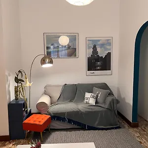 Collection: Santa Marta , Milán Italia
