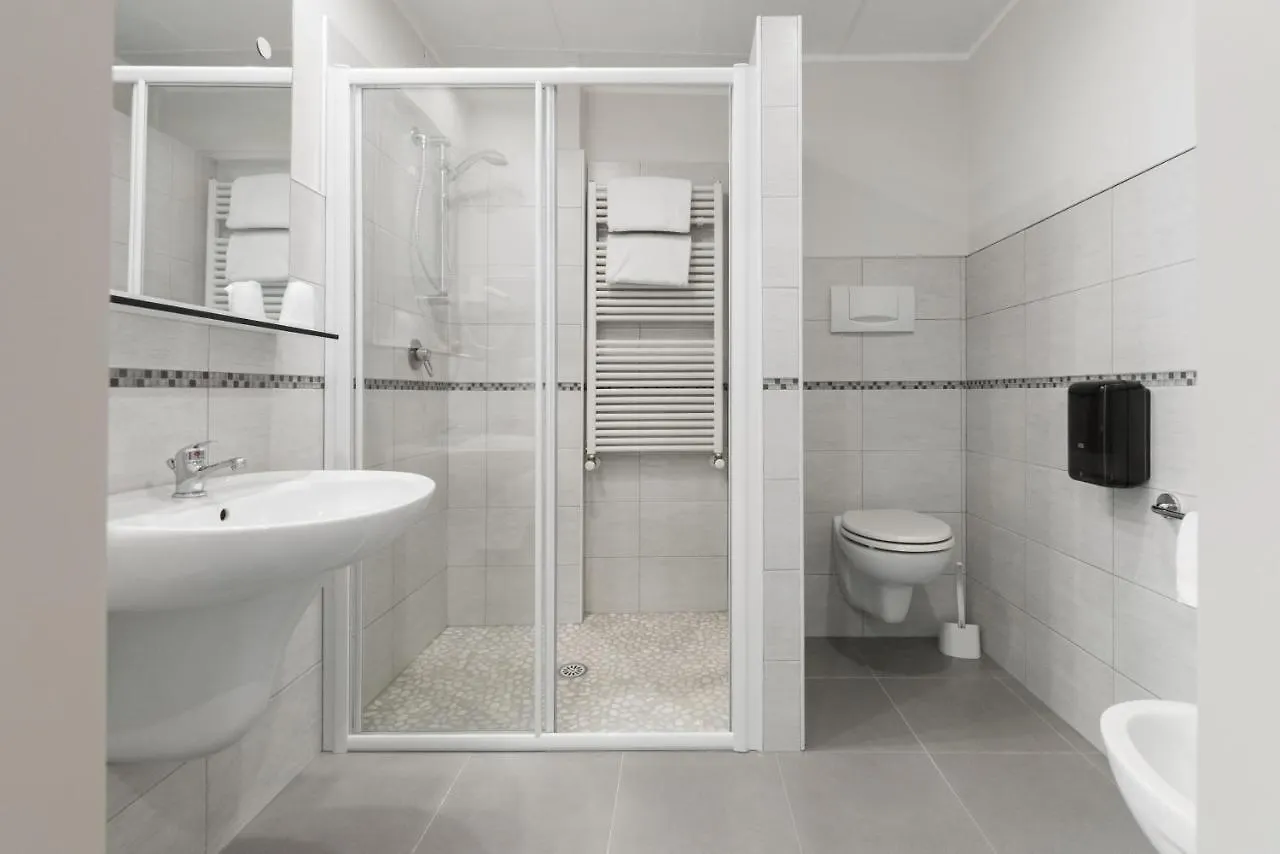 Hotel Porta Palio Верона 3*,