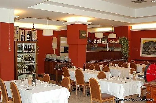 Hotel Porta Palio Верона 3*,  Италия