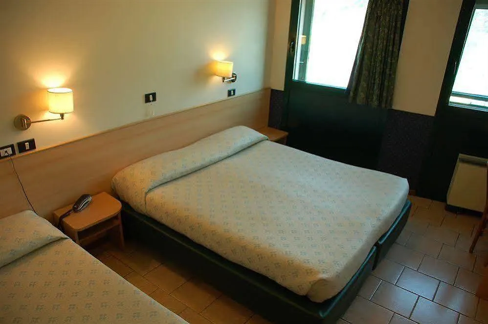 Hotel Porta Palio Верона